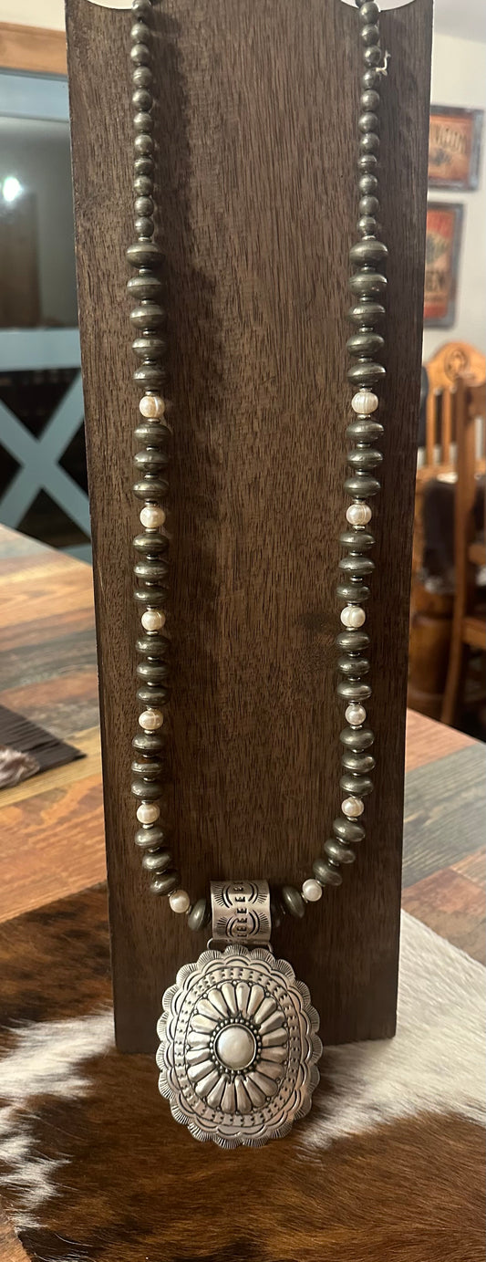 Concho Pearl Necklace