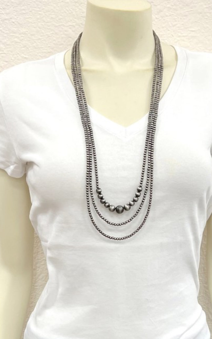 Navajo Pearl Necklace Thin