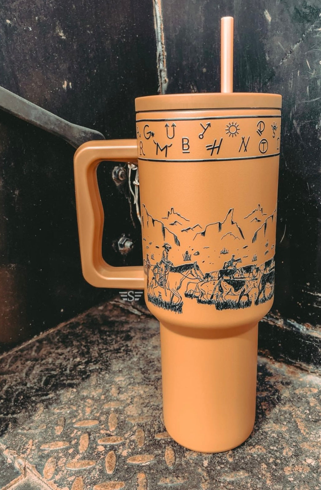 Cattle Drive 40 Oz Cup