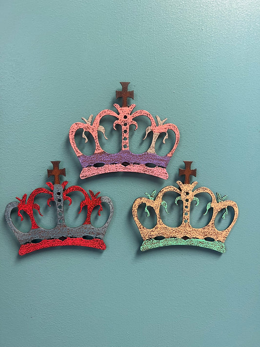 Crown Magnets