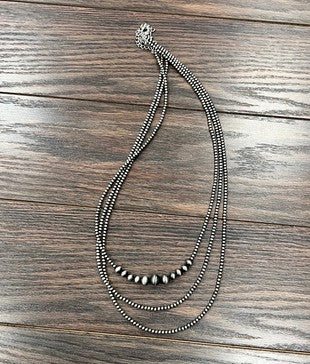 Navajo Pearl Necklace Thin