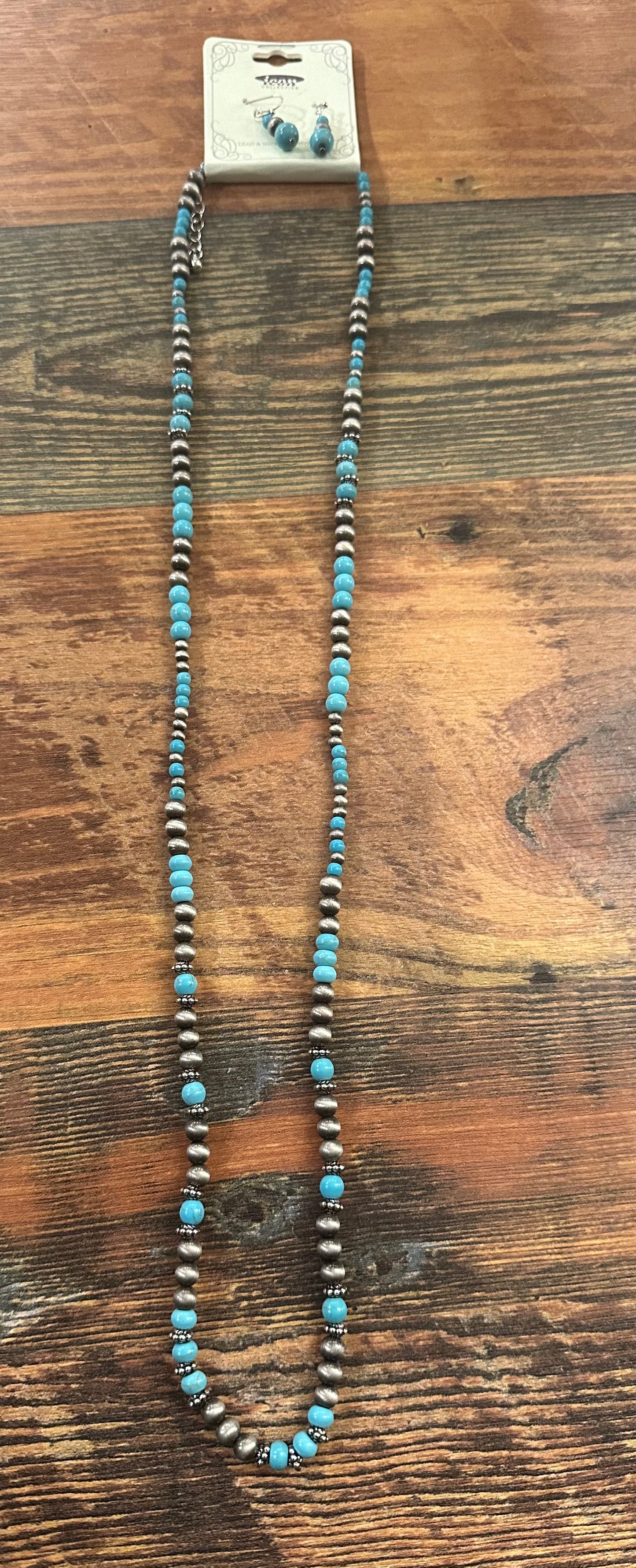 Dougie Necklace Set