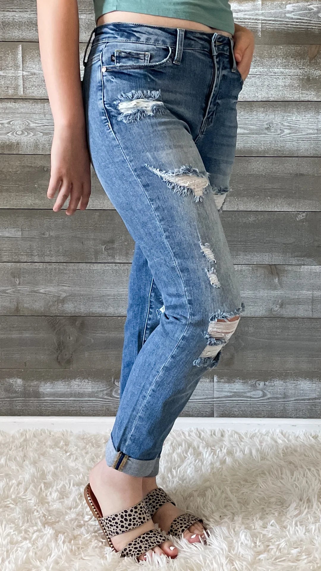 Judy Blue Hi-Waist Cuffed Boyfriend Jean