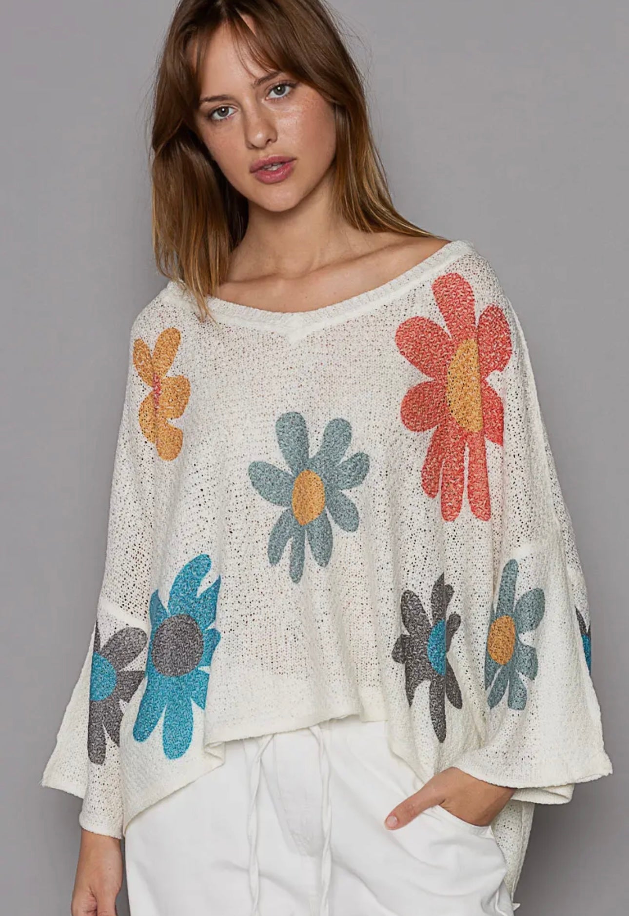 V-Neck Flower Lightweight Sweater