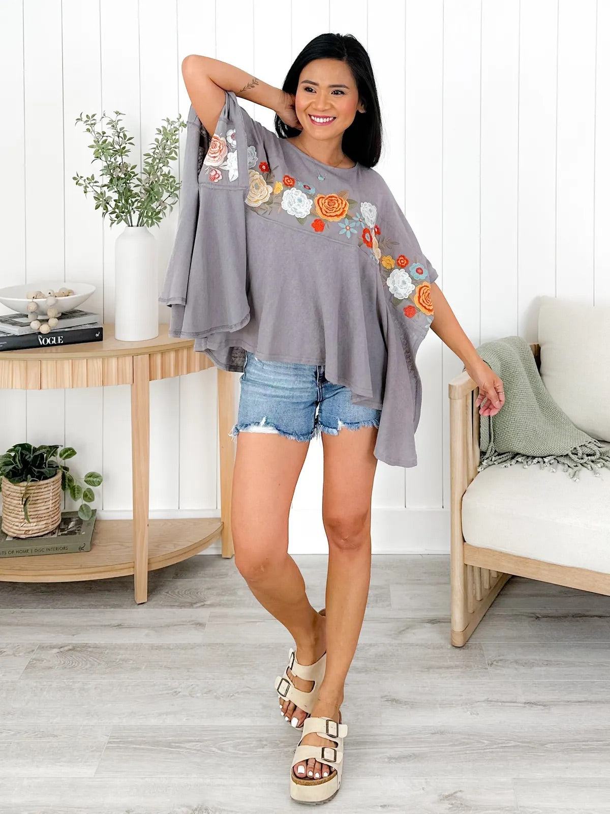 Poncho Top w Embroidered Flowers