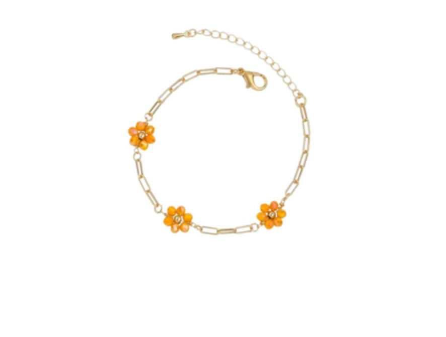 Dainty Beaded Flower Bracelet